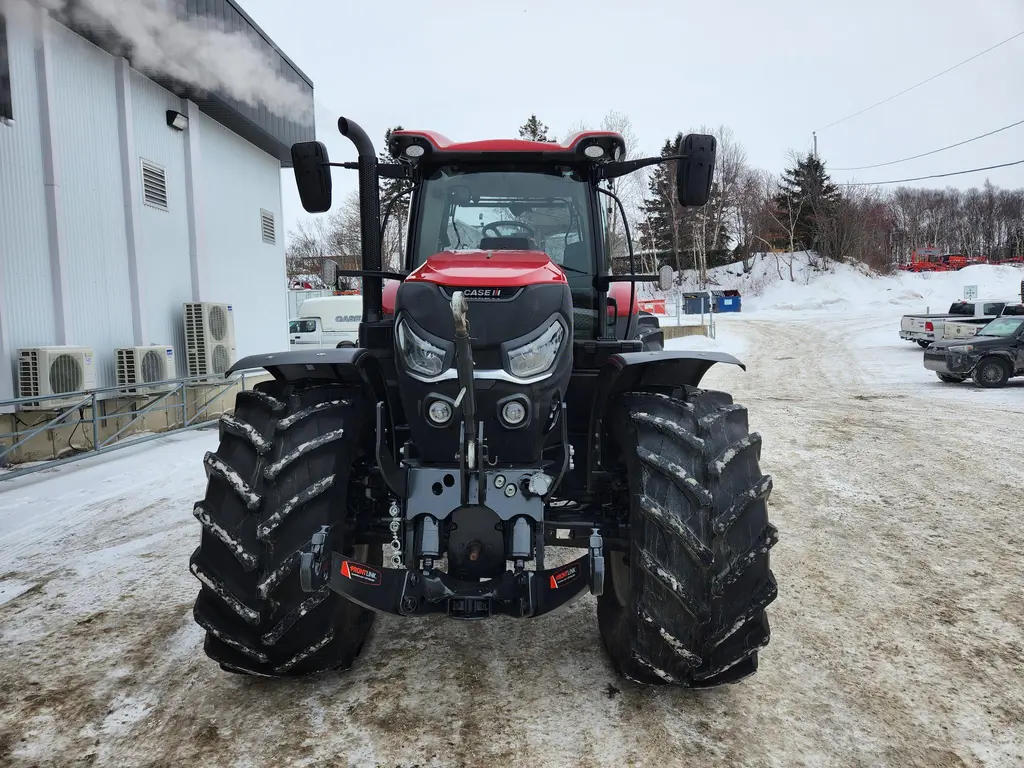 2022 Case IH Puma 185 CVX