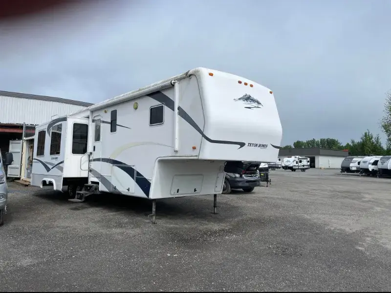 2005 Teton Homes LIBERTY 36RL