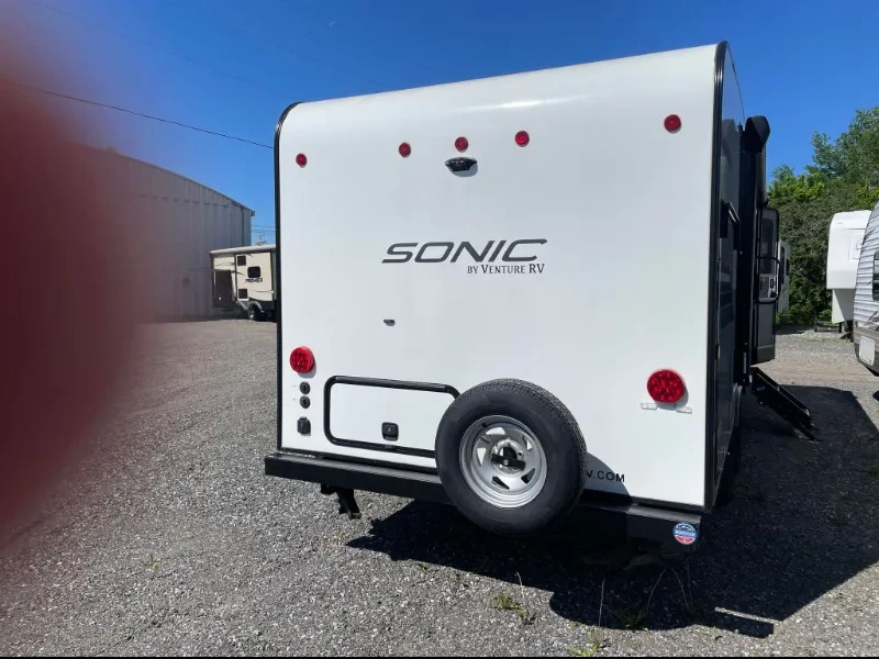 Venture Rv Sonic 211vdbx 2021 alt