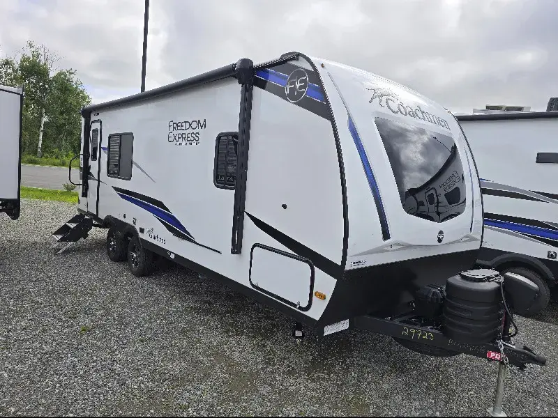 2024 Coachmen FREEDOM ULTRA LITE 246RKS