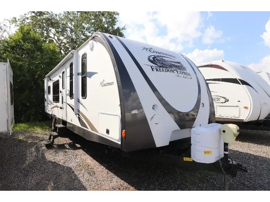 Coachmen FREEDOM EXPRESS SELECT 2012 - 304RKDS