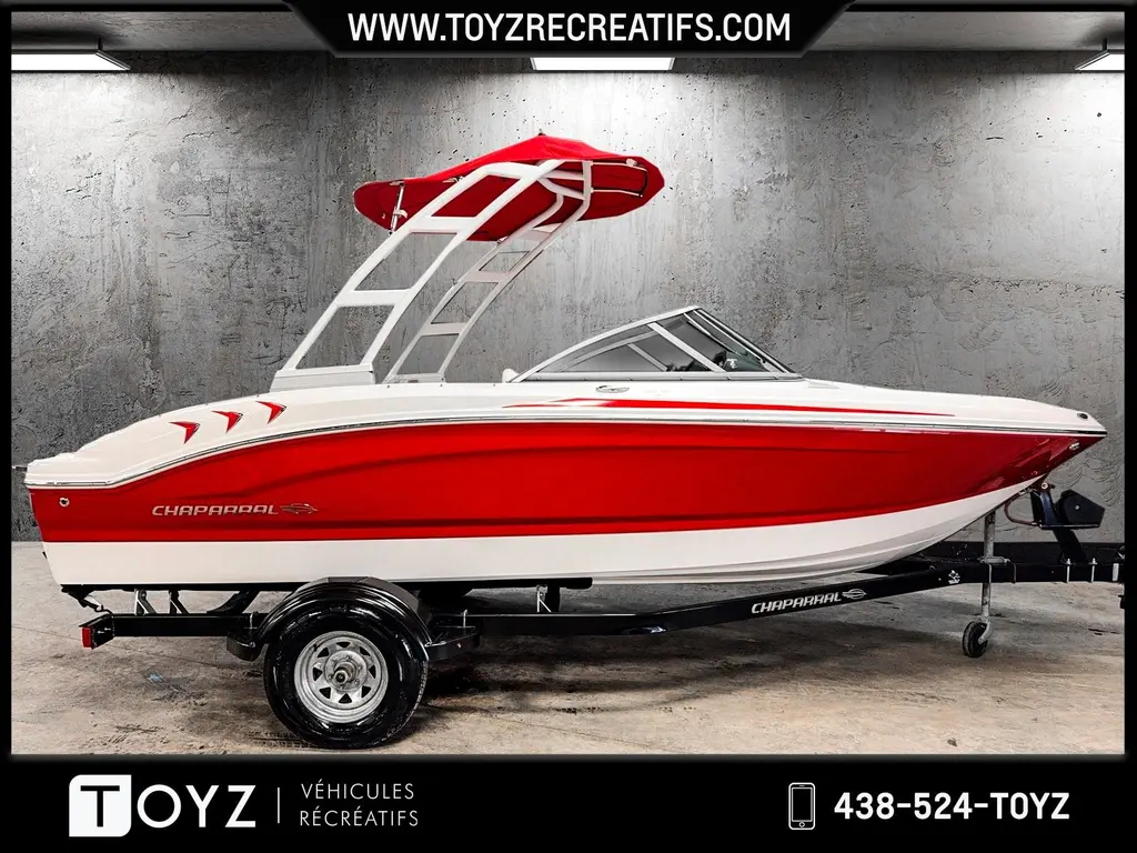 2019 Chaparral 19 H2O DELUXE 4.5 LITRES MERCRUISER SEULEMENT 14 HEURES