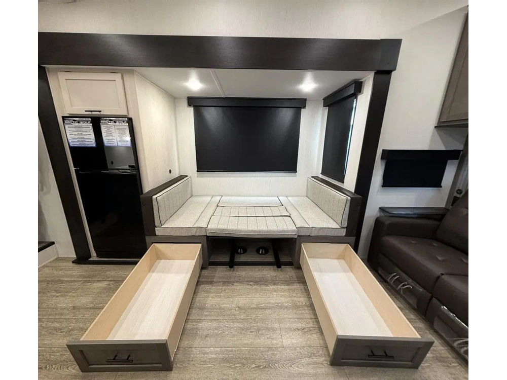 Arctic Wolf 278bhs 2025 alt