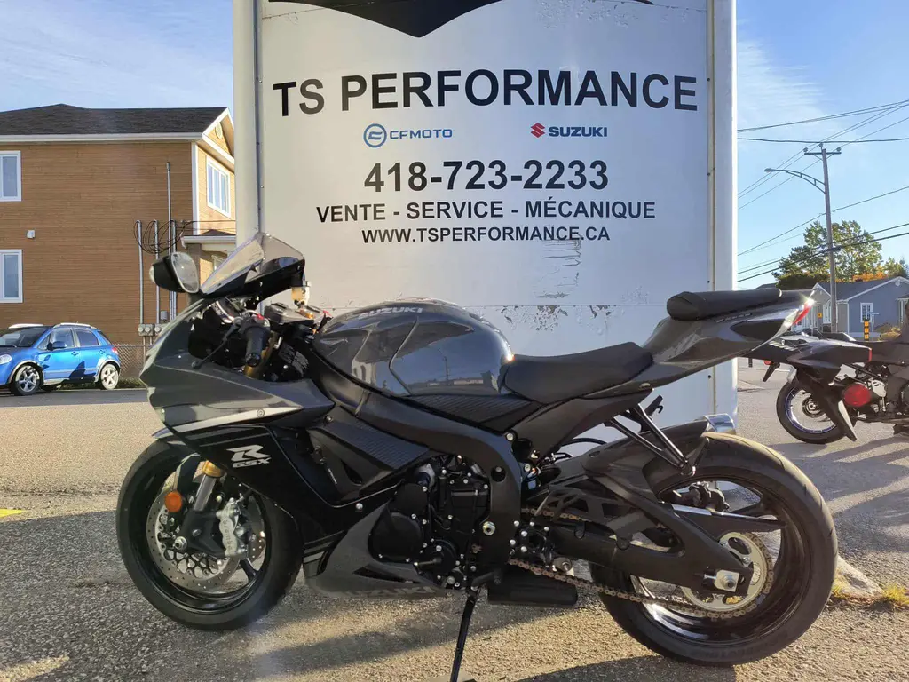 Suzuki GSX-R750  2025