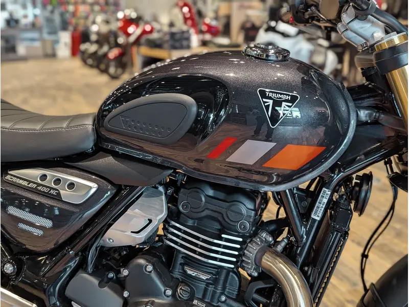 2026 Triumph Scrambler 400 XC // Storm Grey