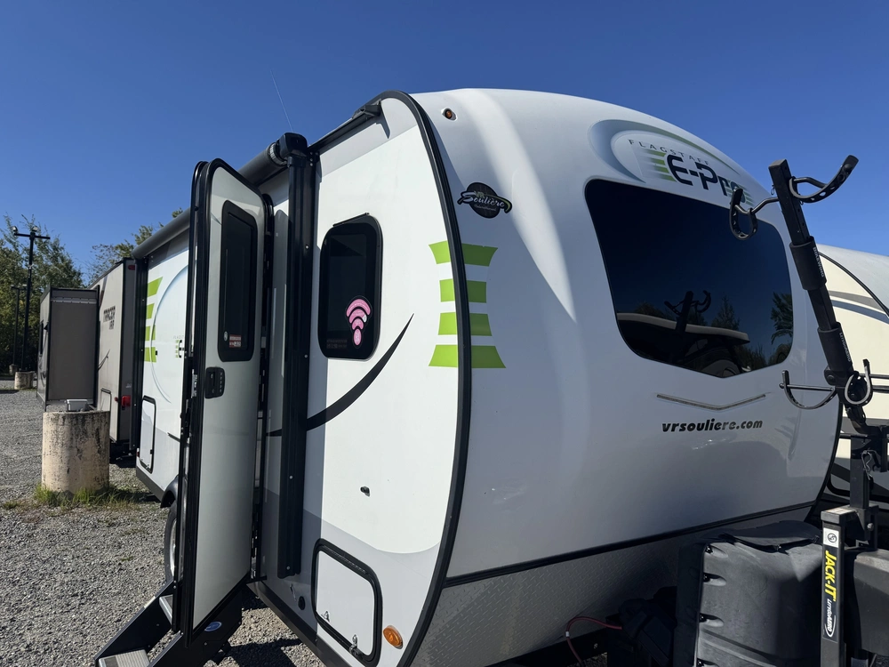Forest River Flagstaff/e-pro 16bh 2020 alt