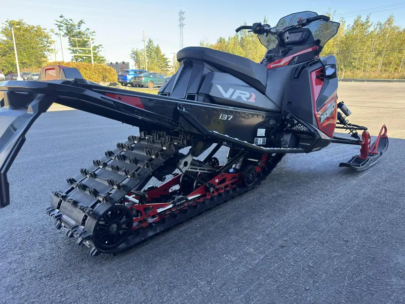 2024 Polaris VR1 650