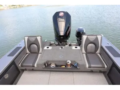 Lund Boat Co 1875 PRO V SPORT 2026