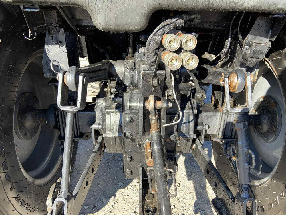 Mahindra 2538 2017 alt