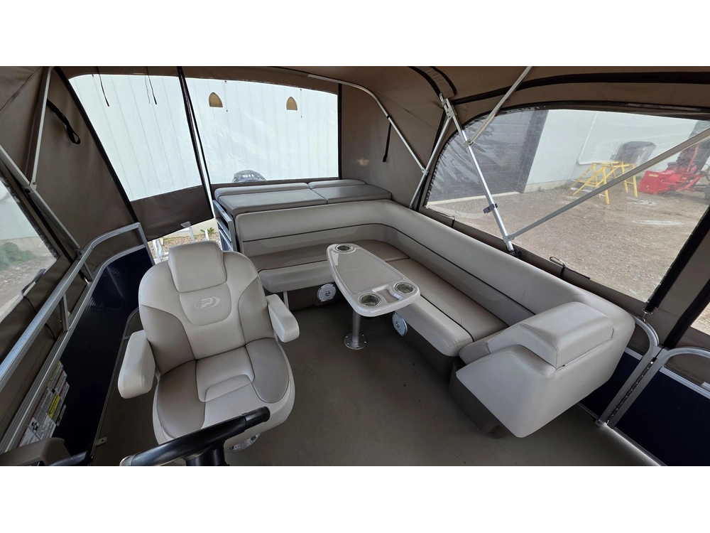 Princecraft Vectra 21 2015 alt