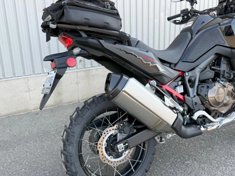 2025 Honda Africa Twin alt
