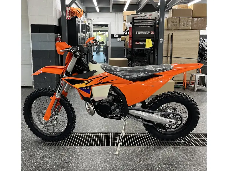 2026 KTM 300 XC thumbnail 6