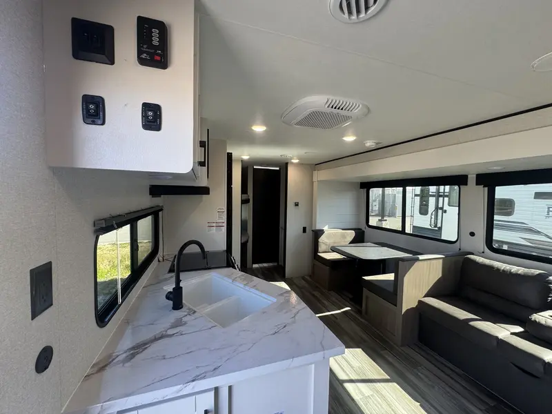 2026 Jayco JAY FLIGHT SLX 261BHS