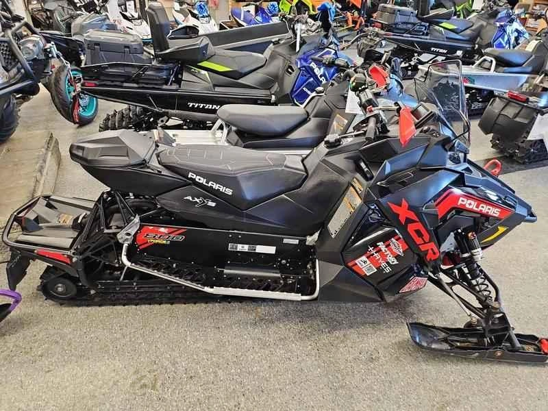 2018 Polaris 800 Switchback Xcr Sc-select alt