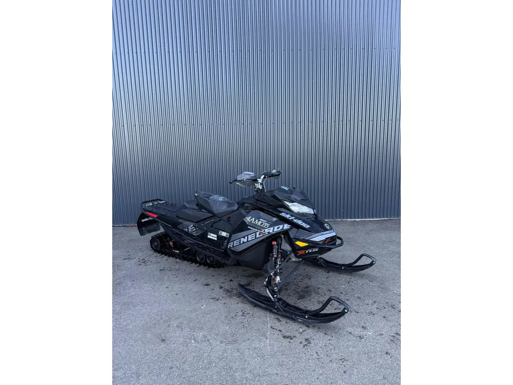 2018 Ski-Doo RENEGADE X RS 850