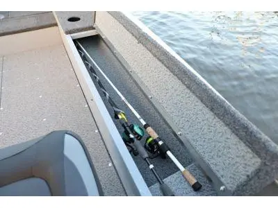 Lund Boat Co 1600 FURY TILLER 2026