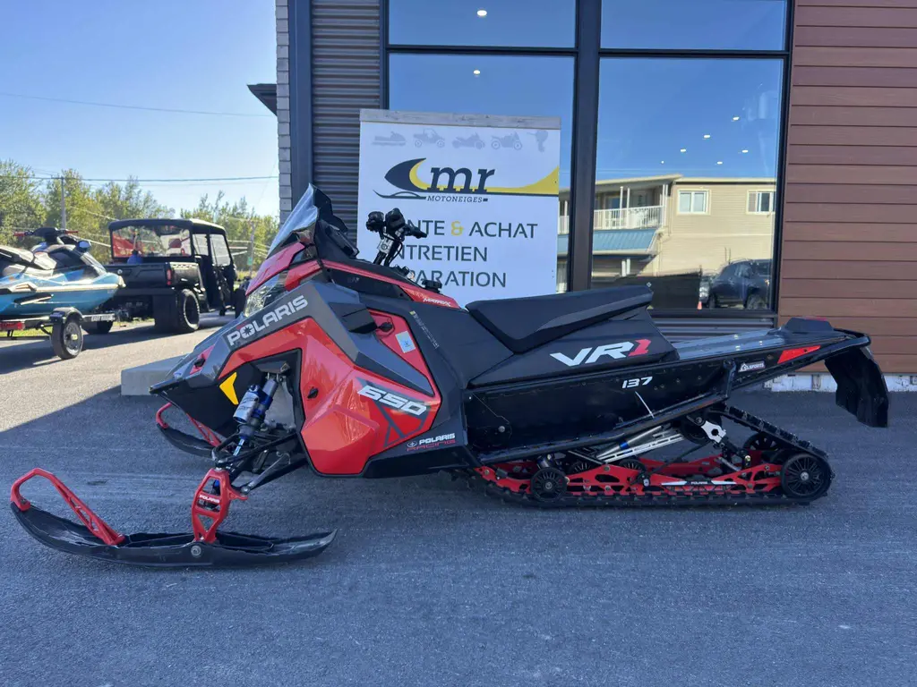 Polaris VR1 650  2024