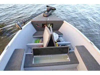 Lund Boat Co 1600 FURY TILLER 2026