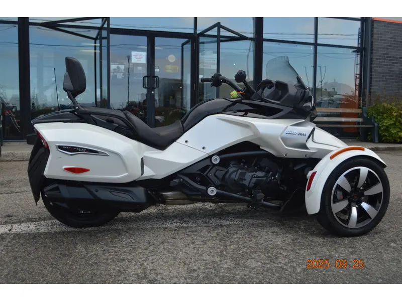 2016 Harley-Davidson F3T SE6