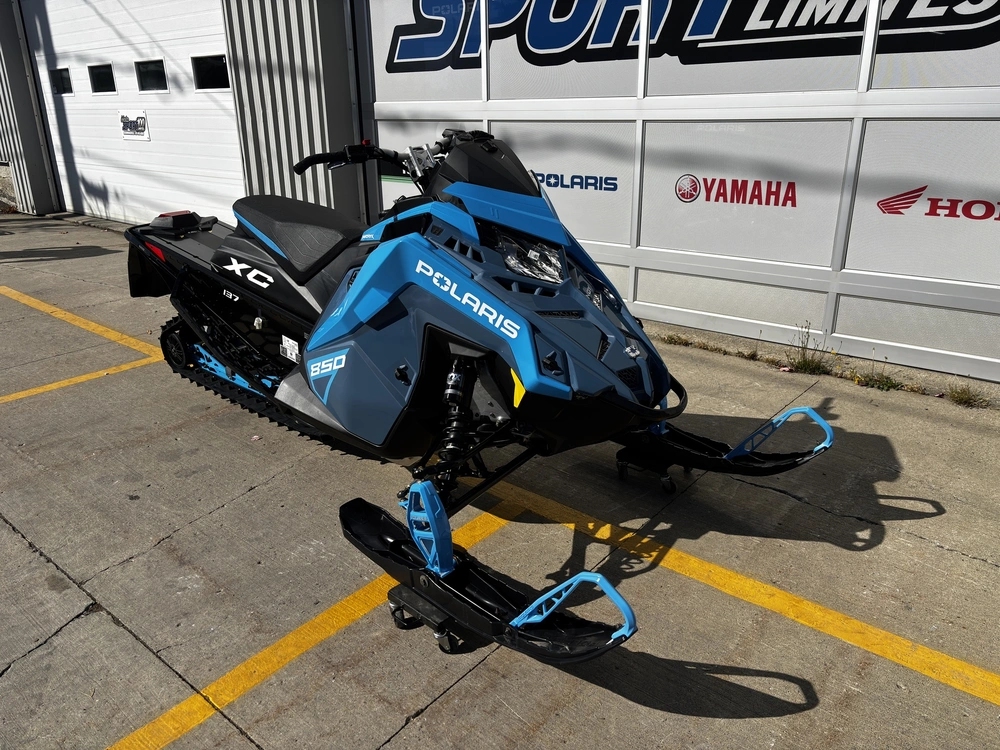 2024 Polaris 850 Indy Xc 137 alt