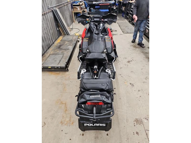 2021 Polaris 850 Switchback Xcr alt