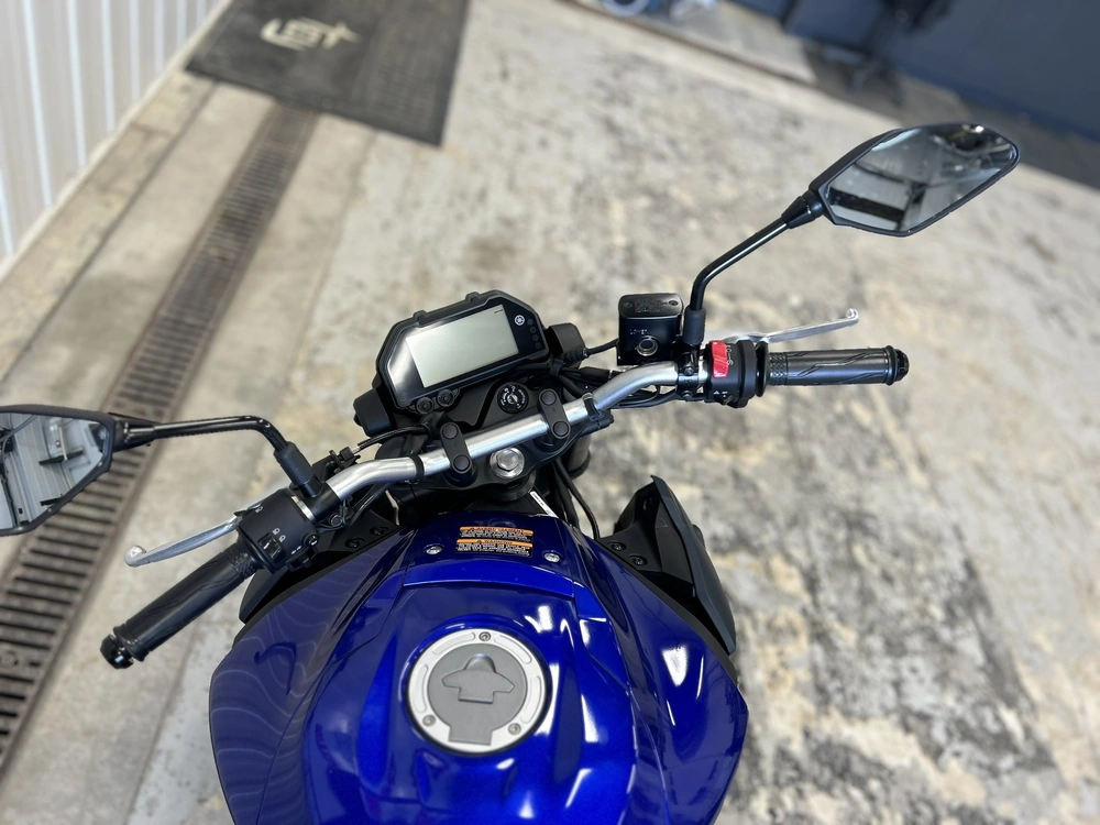 2023 Yamaha Mt-03 Team Yamaha Blue alt