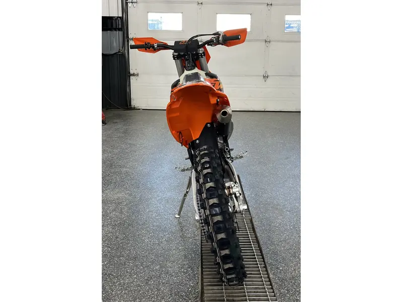 2026 KTM 300 XC thumbnail 3