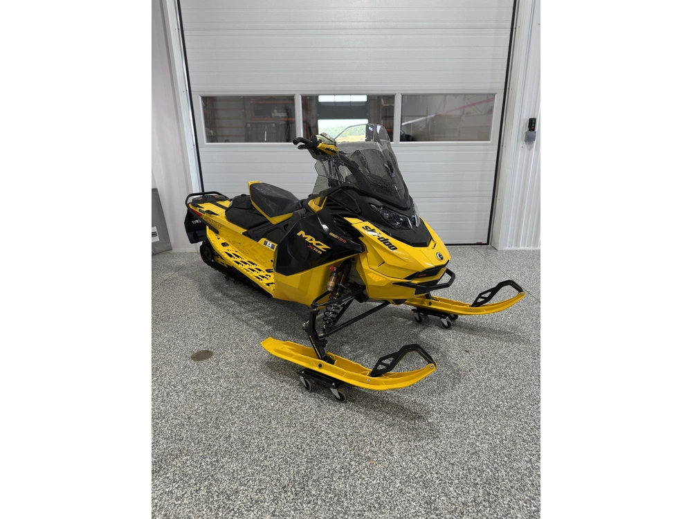 2025 Ski-doo Mxz X-rs W/ Competition Pkg 850 E-tec Turbo R Ripsaw Ii 2-ply 1.25" Shot W/ 10.25" Touchscreen alt