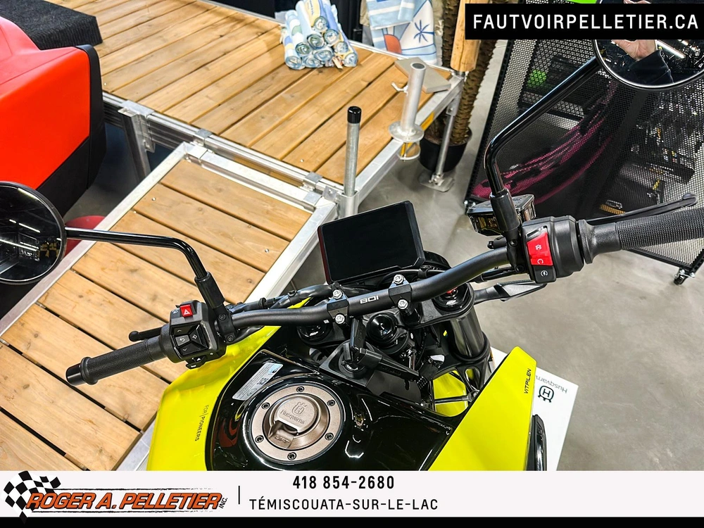 Husqvarna Vitpilen 801 2025 alt