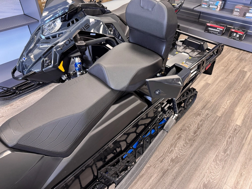 Polaris Voyageur Adventure Ultimate 650 155 Yoyageur Adv Ult 650 155 2026 alt