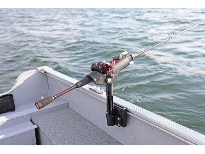 2026 Lund Boat Co 1600 Fury Tiller alt