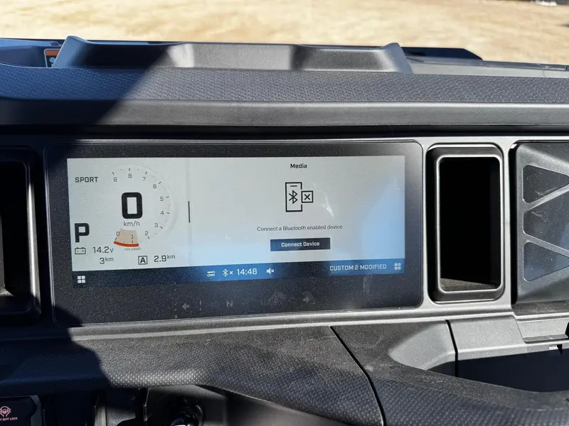 2026 Can-Am DEFENDER MAX XT HD11