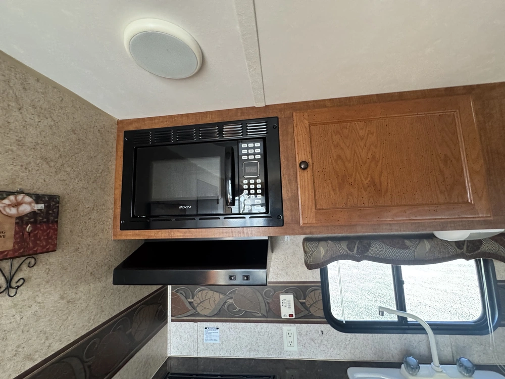 Skyline Nomad 207 2013 alt