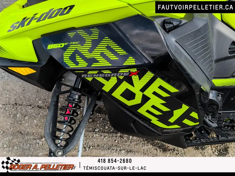2018 Ski-Doo RENEGADE X 850 E-TECT