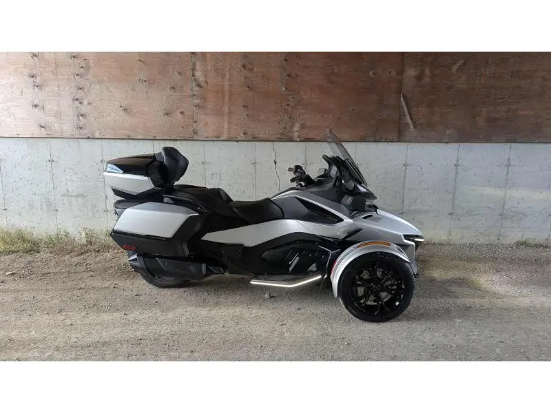 2024 Can-Am RT LIMITED