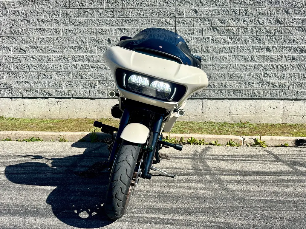 Harley-Davidson FLTRXST Road GlideFLTRXST 2023