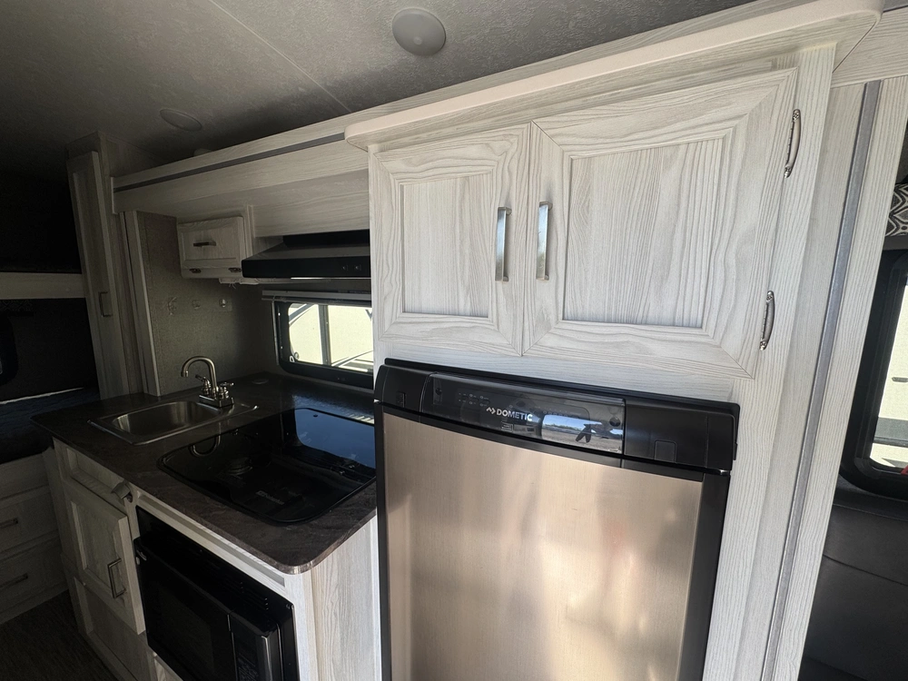 Forest River Flagstaff/e-pro 16bh 2020 alt