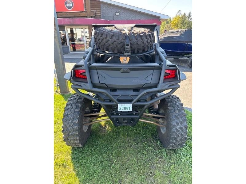 2023 Kawasaki Teryx�� Krx��� 1000 Special Edition alt