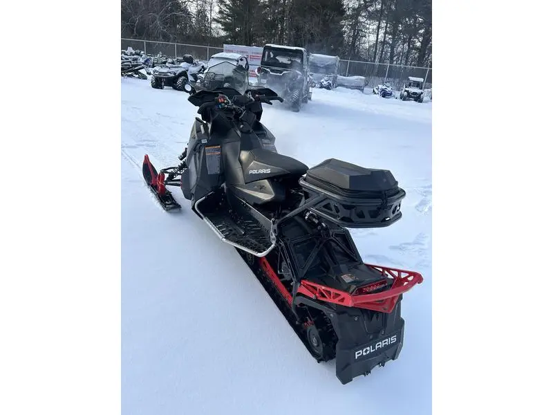 2020 Polaris 850 SWITCHBACK XCR SC-SELECT