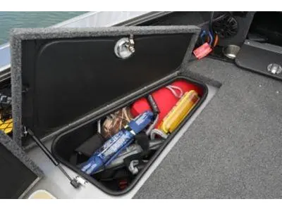 Lund Boat Co 1875 PRO V SPORT 2026