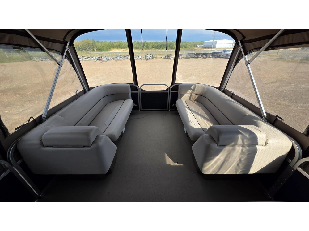 Princecraft Vectra 21 2015 alt