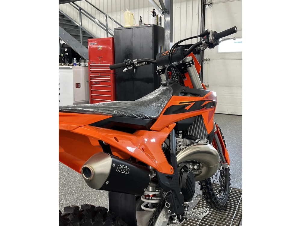 Ktm 300 Sx 2025 alt