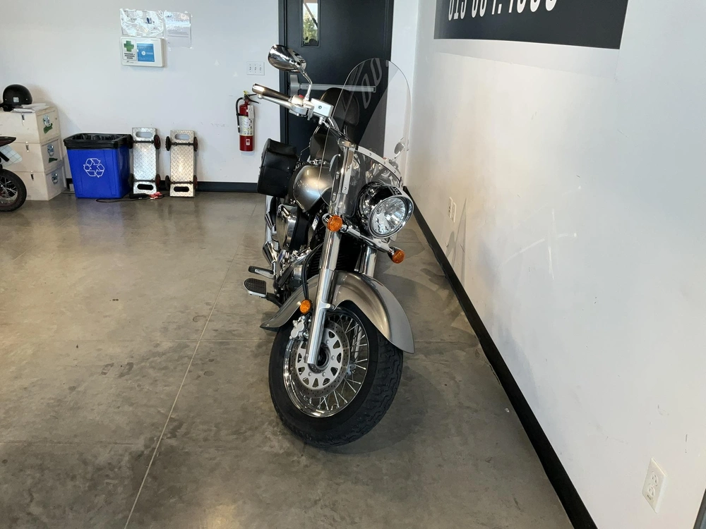 Suzuki Vl800 2018 alt