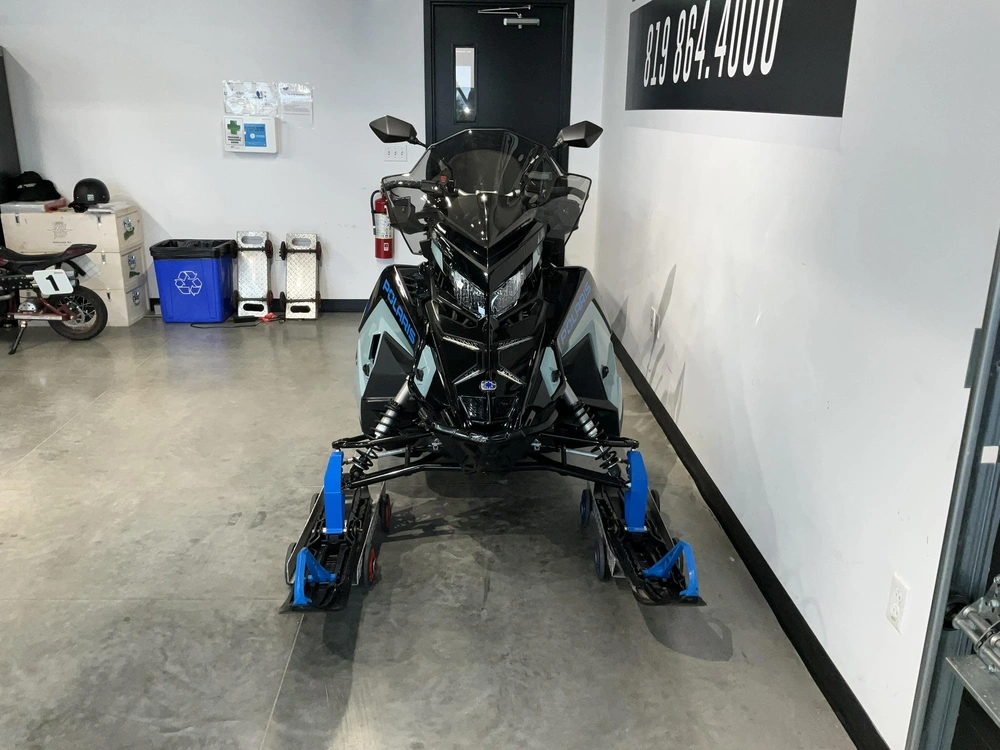 Polaris 850 Titan Adventure Ultimate 155 2026 alt
