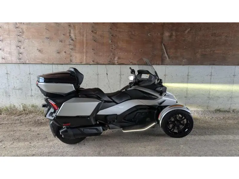 2024 Can-Am RT LIMITED