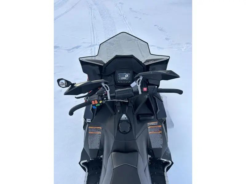 2020 Polaris 850 SWITCHBACK XCR SC-SELECT