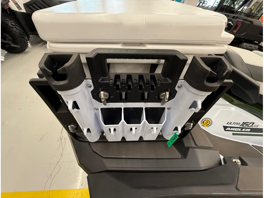 2025 Kawasaki Ultra 160 Lx-s Angler alt