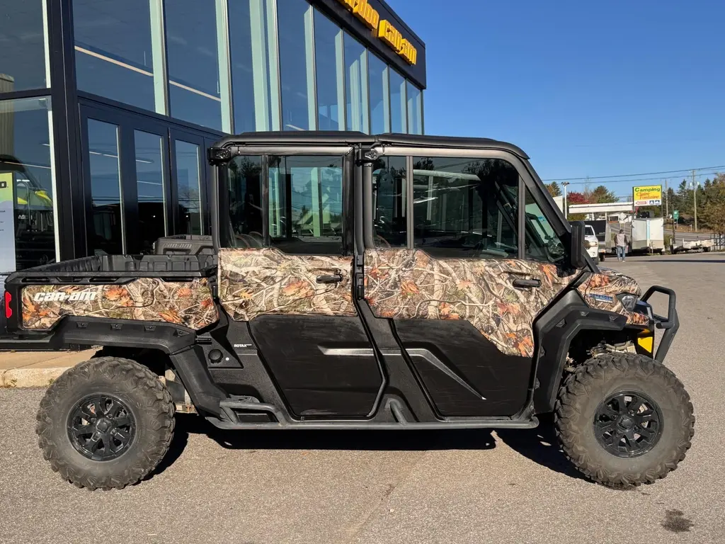 Can-Am DEFENDER MAX LIMITED CAB 2024
