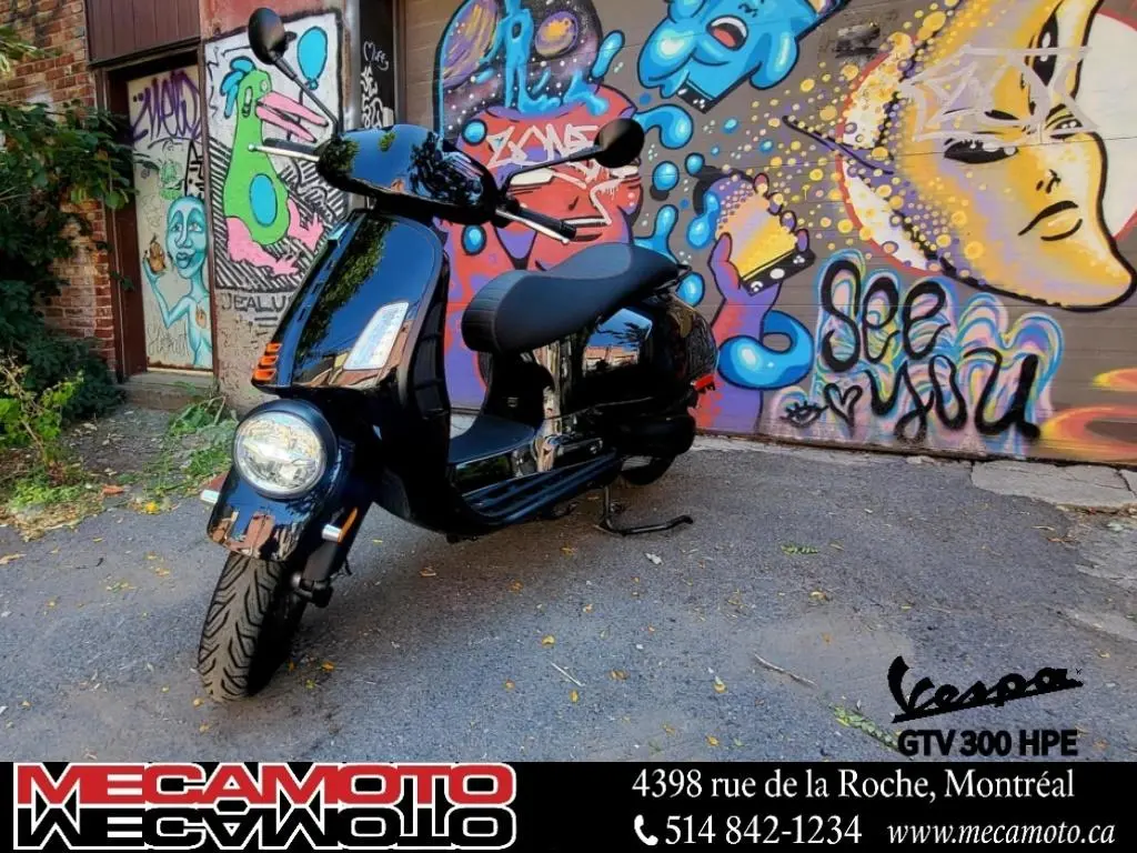 Vespa GTV300 2024
