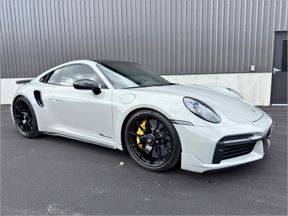 2021 Porsche 911 Turbo S alt